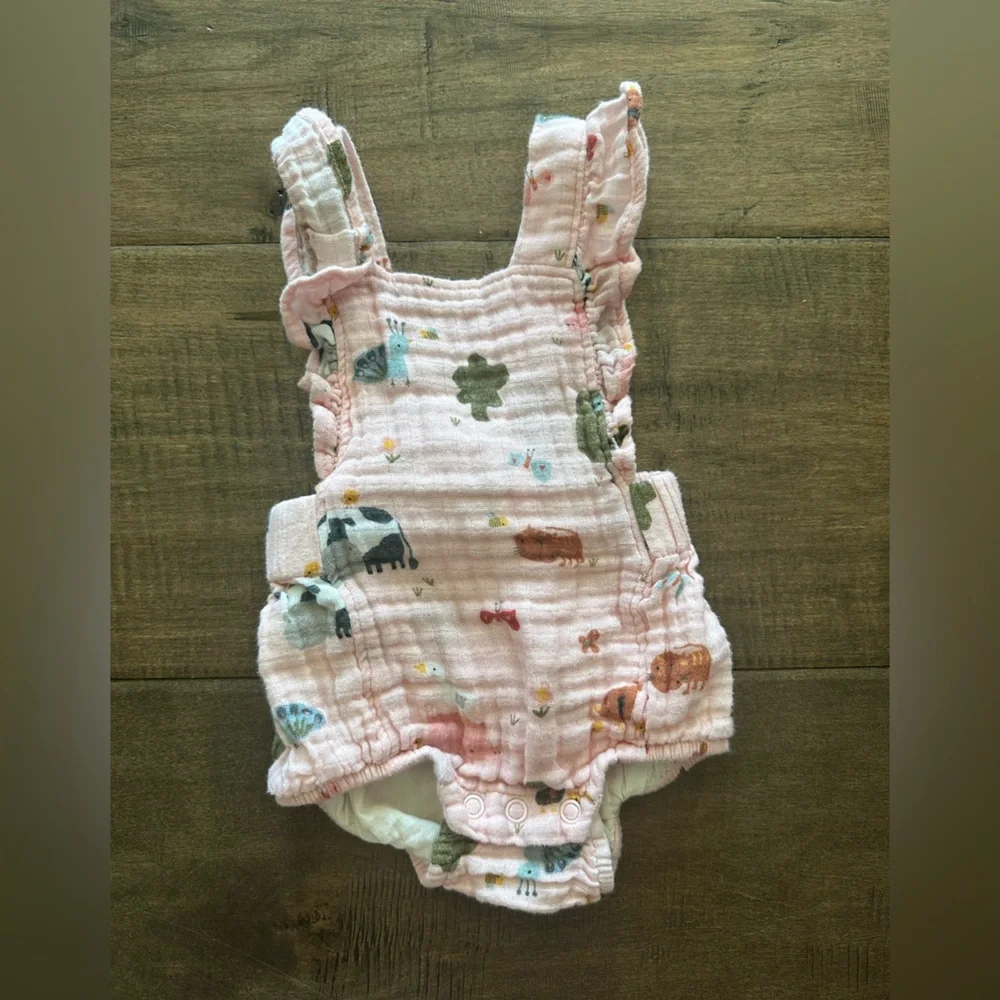 Adorable Pink Animal Print Baby Romper Viverano 0-3 months